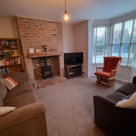 Tulip Cottage Hinderwell, Staithes & Whitby - 3 Bedroom - Sleeps 6 - Pet Friendly - Genius Exterior photo
