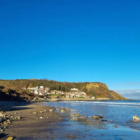 Tulip Cottage Hinderwell, Staithes & Whitby - 3 Bedroom - Sleeps 6 - Pet Friendly - Genius Exterior photo