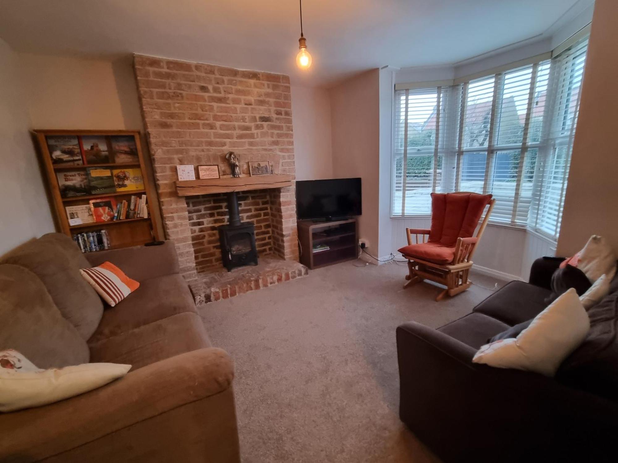 Tulip Cottage Hinderwell, Staithes & Whitby - 3 Bedroom - Sleeps 6 - Pet Friendly - Genius * Hinderwell