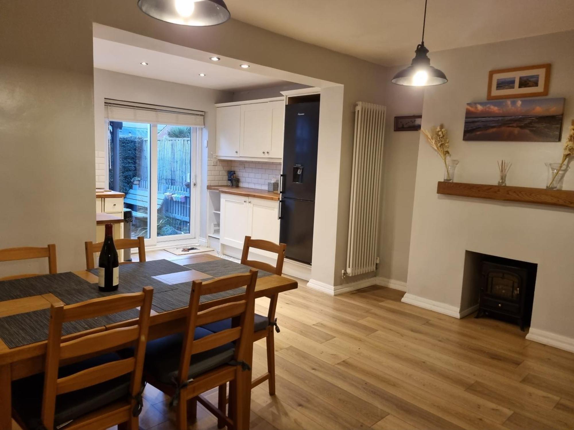 Tulip Cottage Hinderwell, Staithes & Whitby - 3 Bedroom - Sleeps 6 - Pet Friendly - Genius Hinderwell